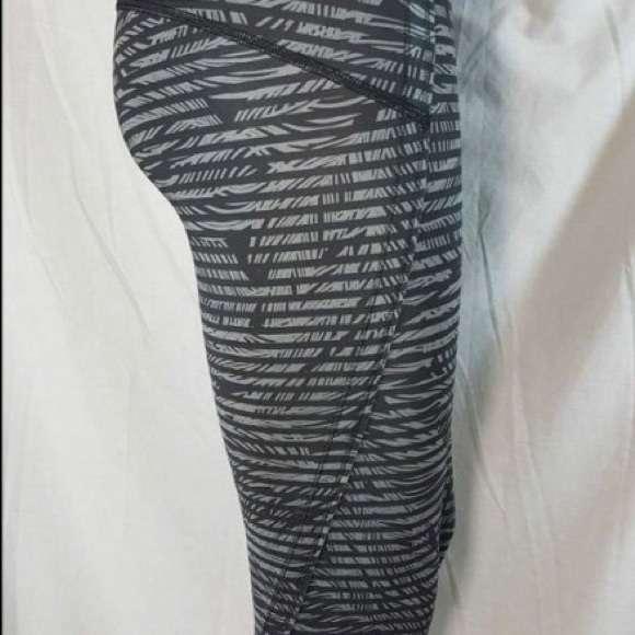 Lululemon Capris - Picture 4 of 7